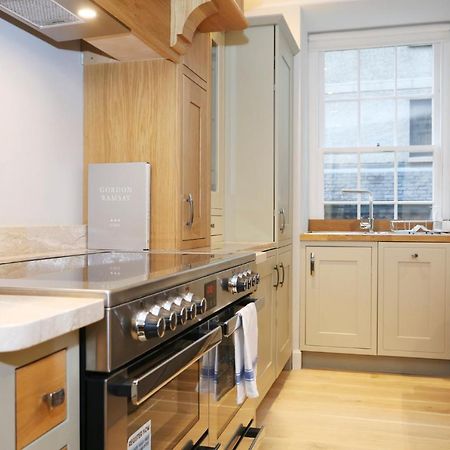 Joivy Modern And Airy Flat On The Historic Royal Mile Apartman EDI Kültér fotó