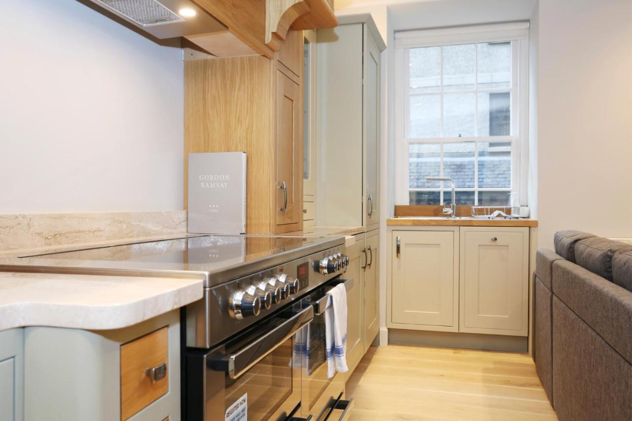 Joivy Modern And Airy Flat On The Historic Royal Mile Apartman EDI Kültér fotó