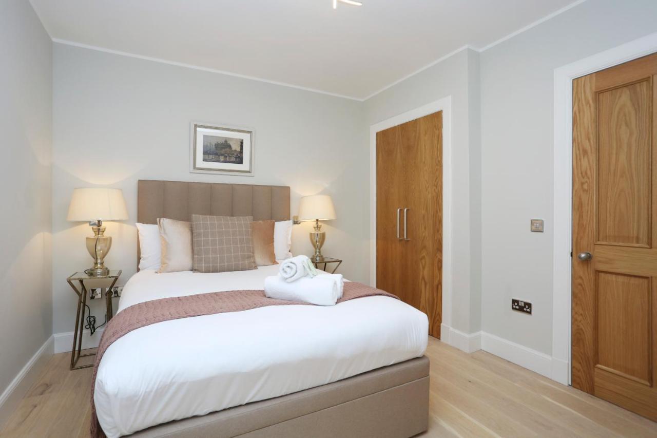 Joivy Modern And Airy Flat On The Historic Royal Mile Apartman EDI Kültér fotó